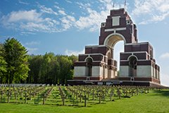 Thiepval Memorial, Somme Battlefields.jpg