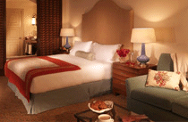 DELUXE ROOMS