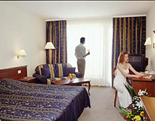 Riviera Beach Hotel, Golden Sands
