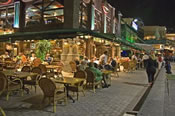 Lively nightlife Lively nightlife