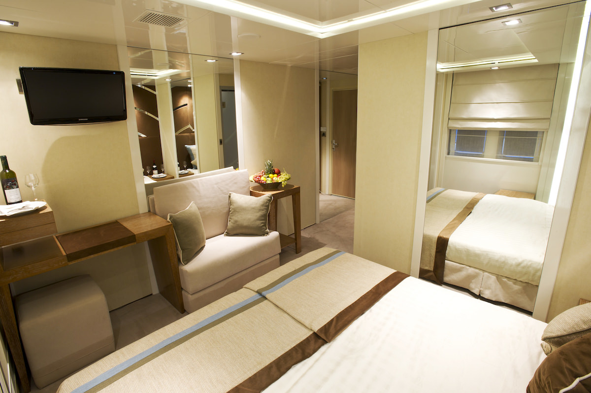 Main Deck (Twin Beds or Double Bed)-[A]