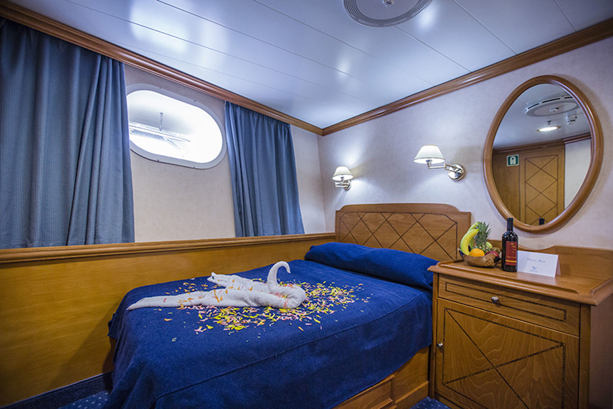 Lower Deck (Double Bed)-[C]