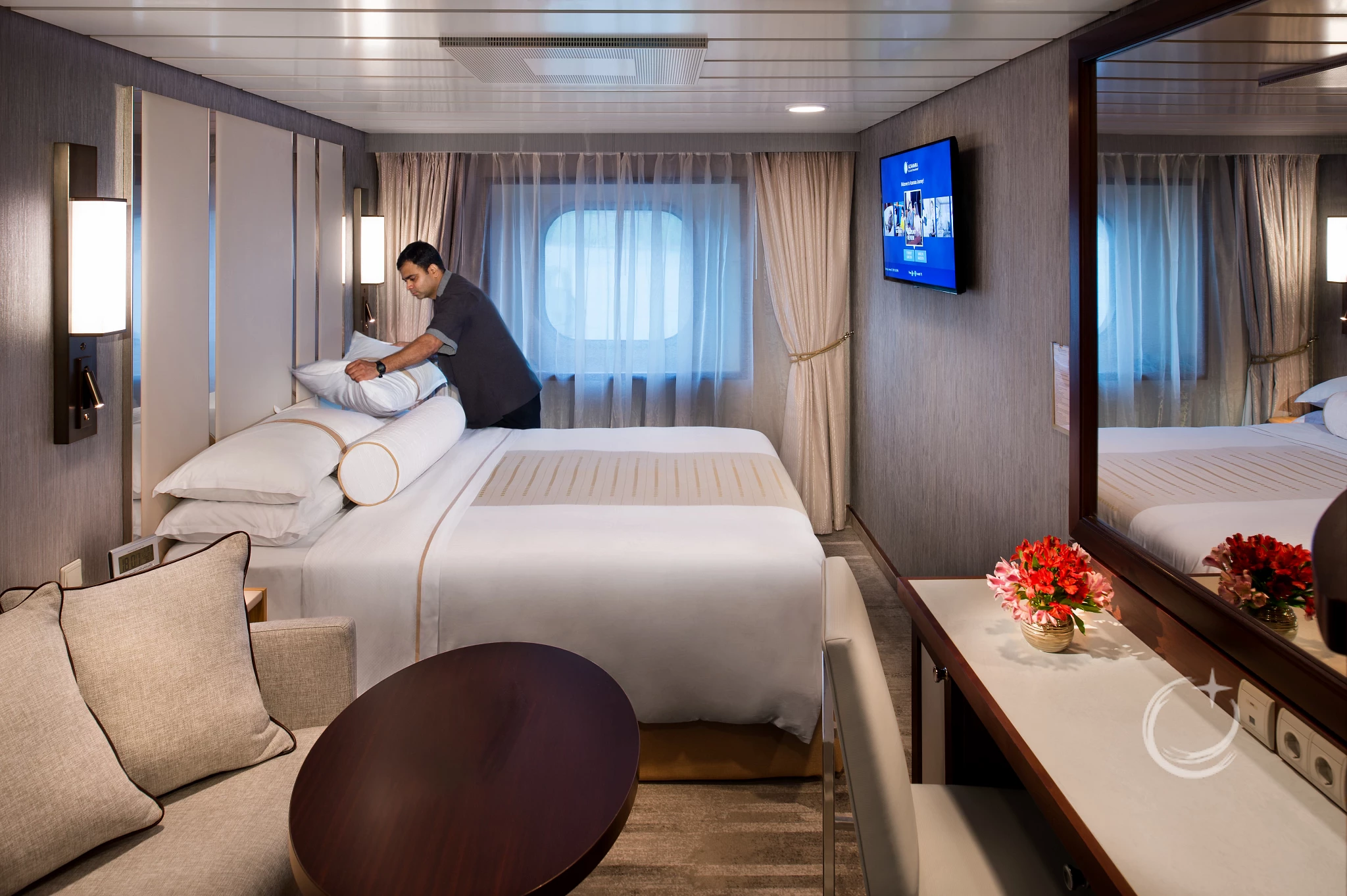 Club Oceanview Stateroom	