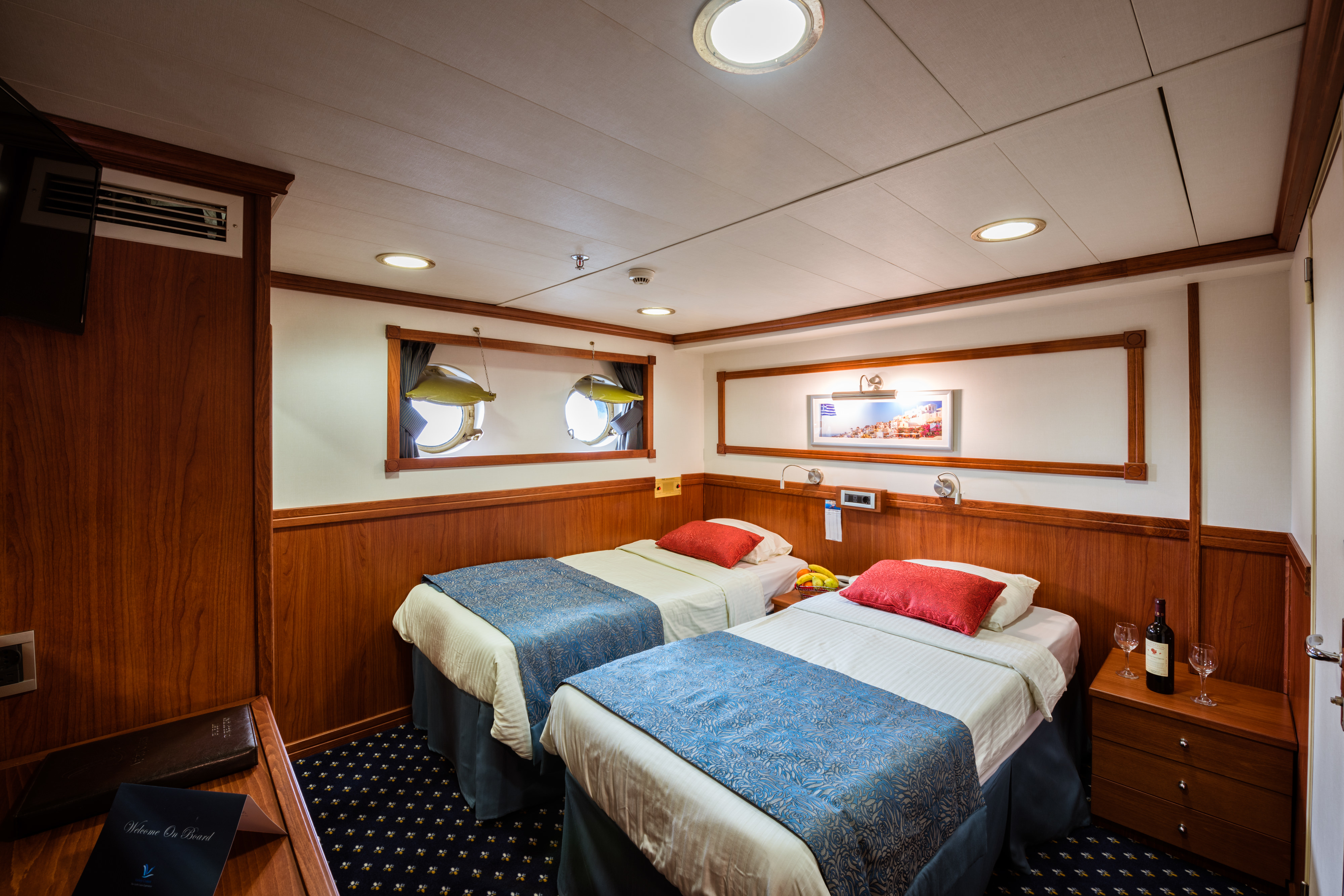 Lower Deck – Flexible Bedding Configuration-[B]