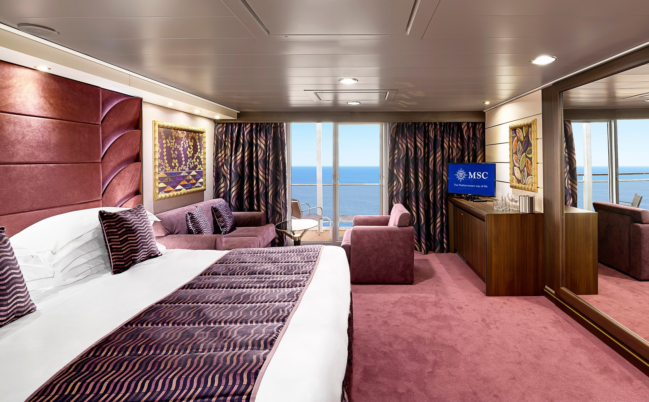 DELUXE SUITE AUREA
