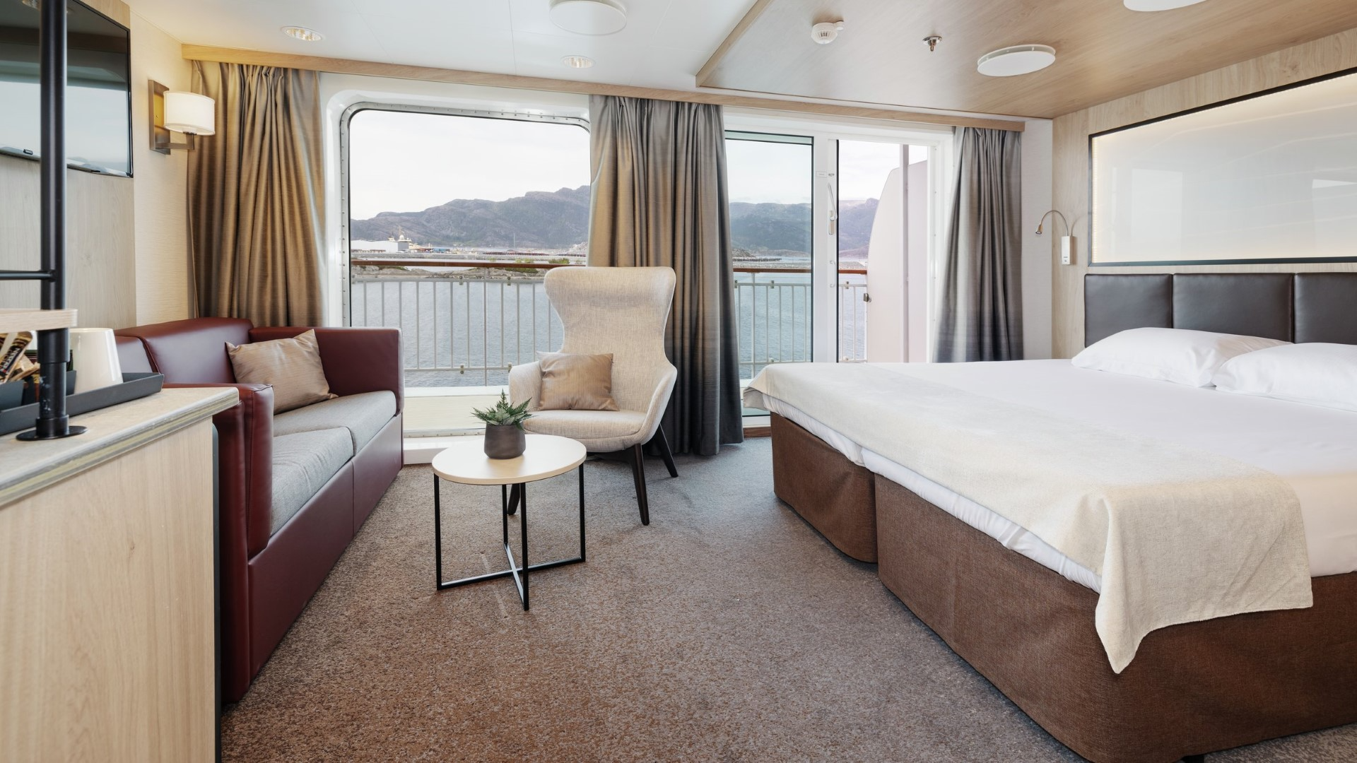 Expedition Suite-[M4]