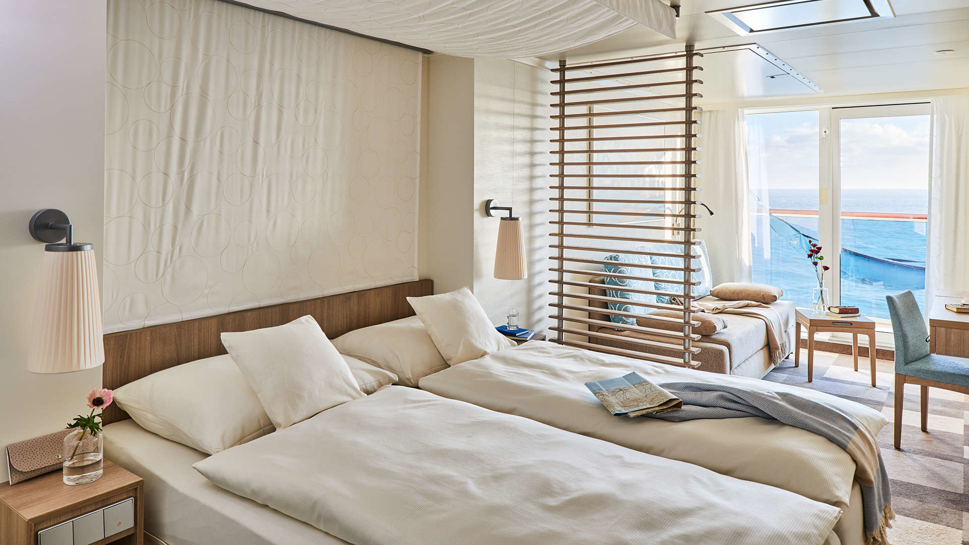Cabine de luxe à véranda avec salon garantie-[DV]