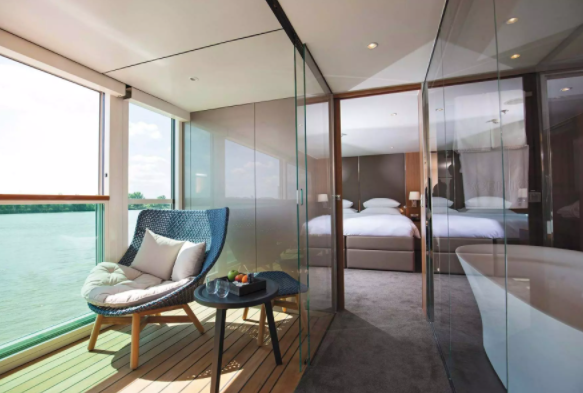 Royal Owner's Suite