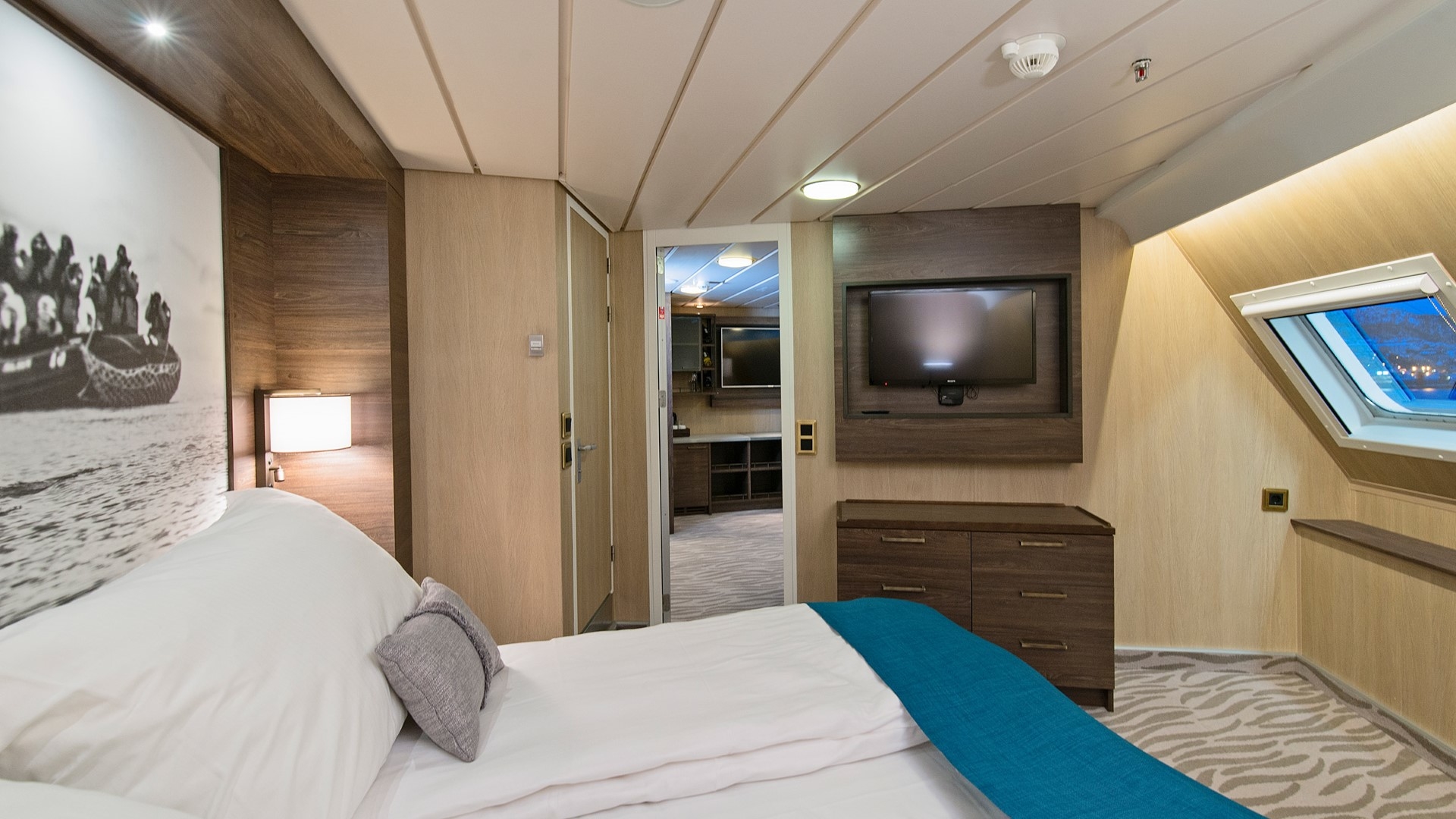 Expedition Suite	