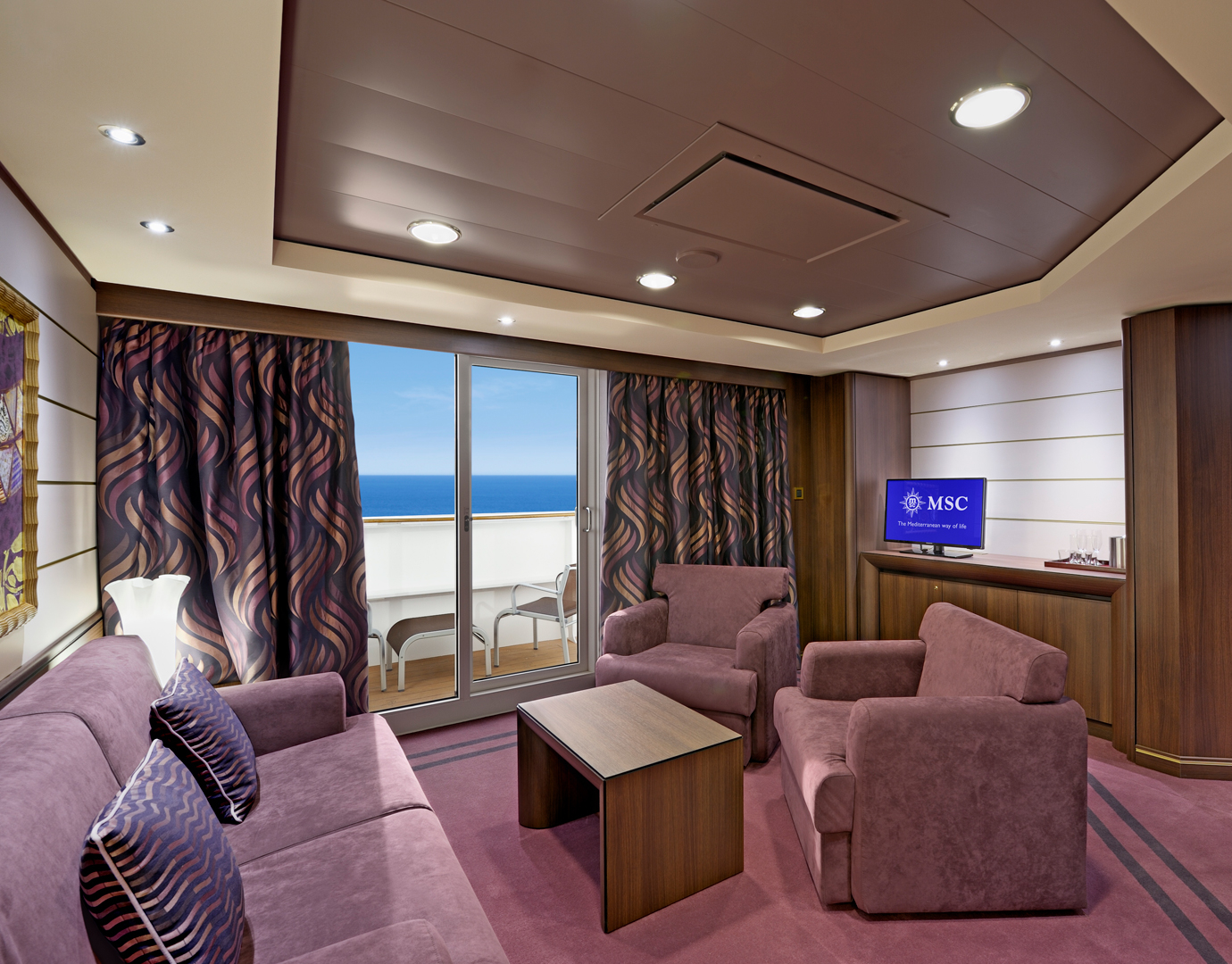 PREMIUM SUITE AUREA