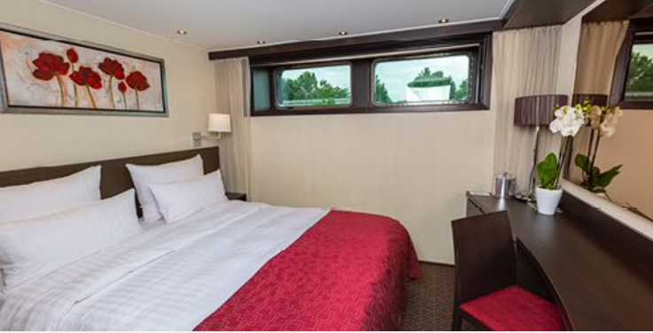 Deluxe Stateroom