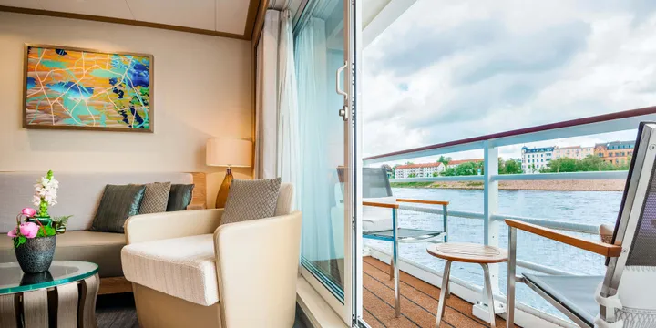 Veranda Suite 