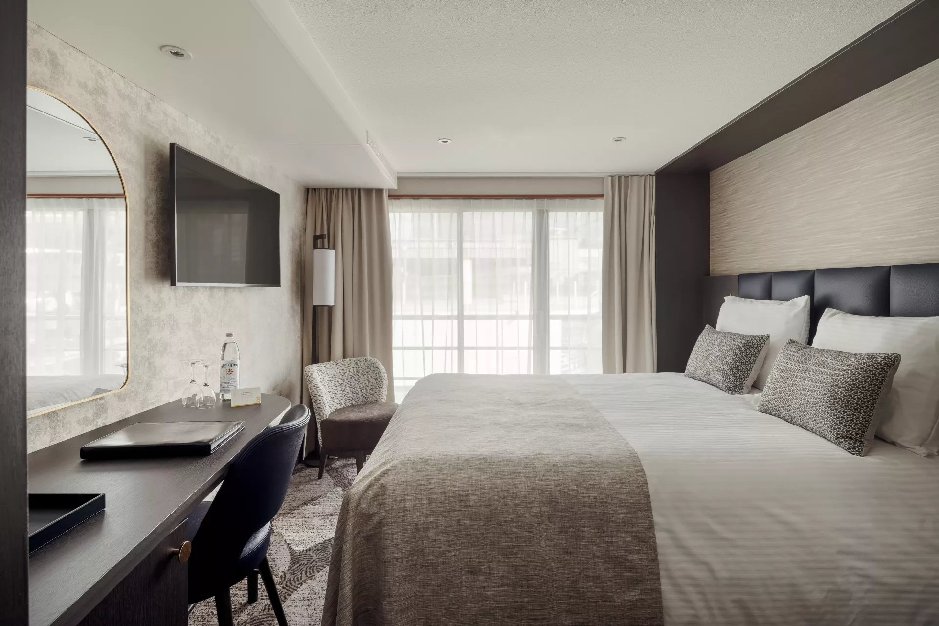 Double Cabin – Diamond Deck-[2BD]