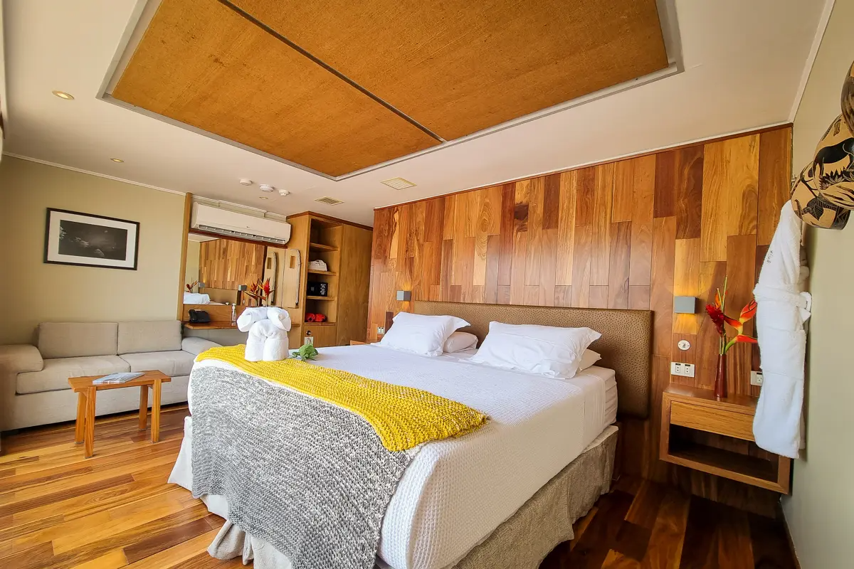 Upper Suite - Upper Deck