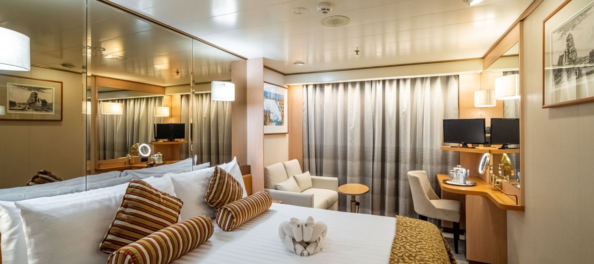 Ocean View Cabin (Aft – Deck 04)-[OUT04AFTS]