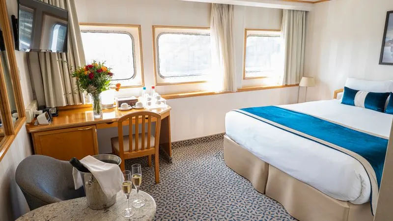 PANORAMA SUITE DECK 6