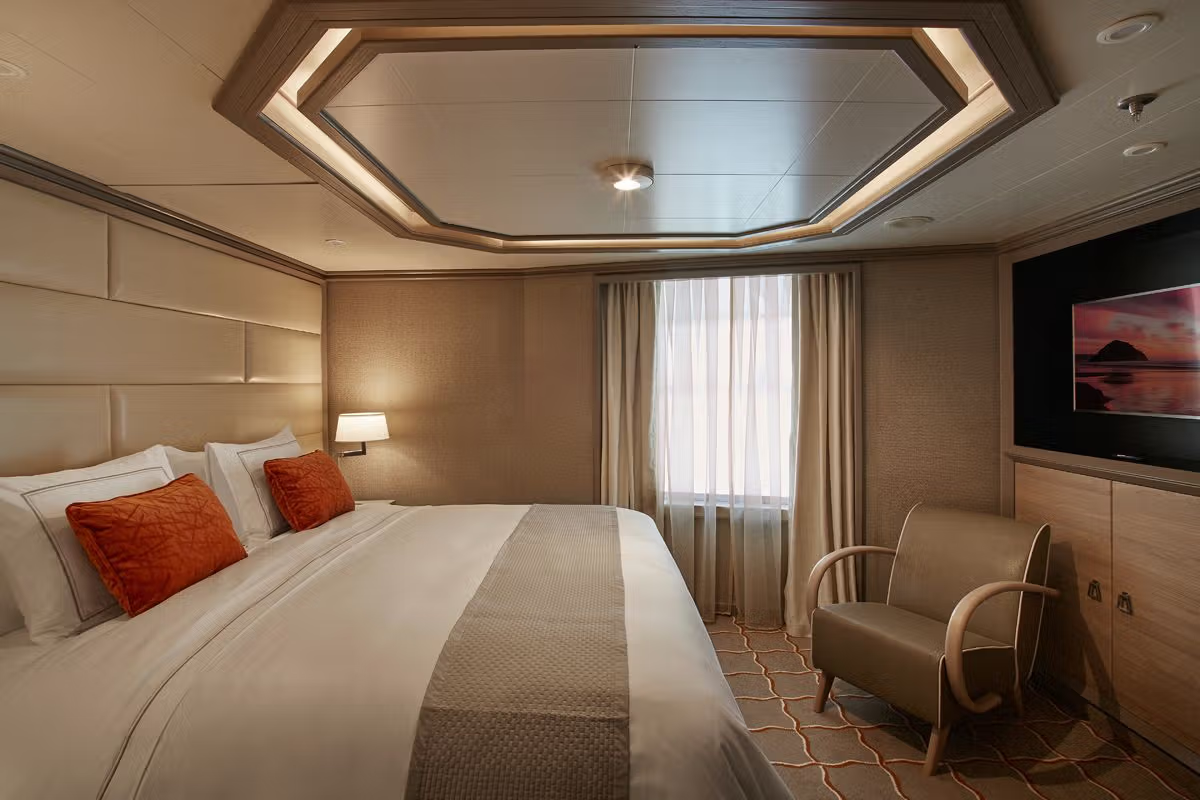 Royal 1 Suite