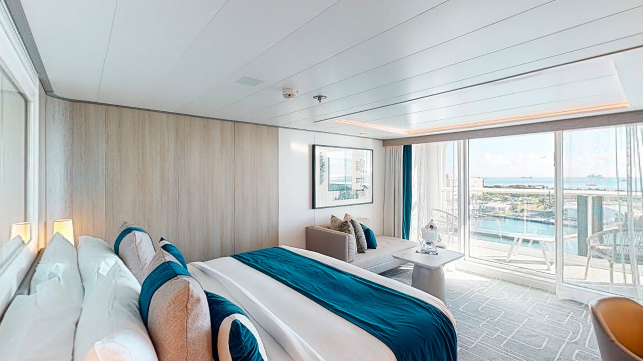 Aqua Sky Suite