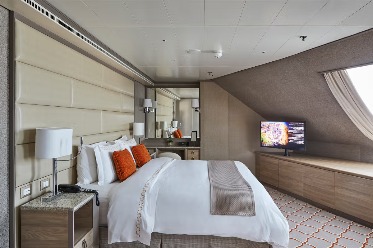 Royal 1 Suite