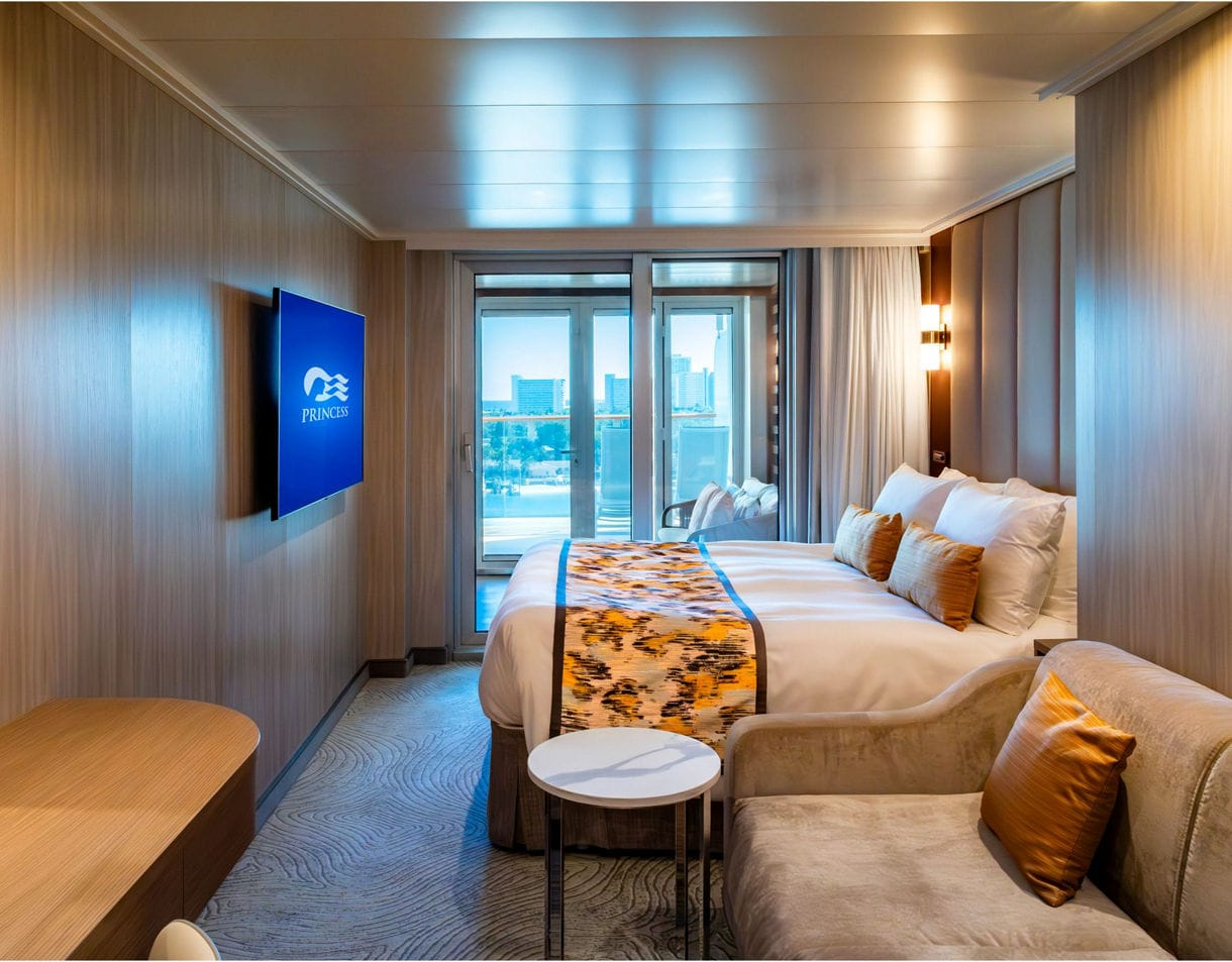 Cabana Deck Mini-Suite