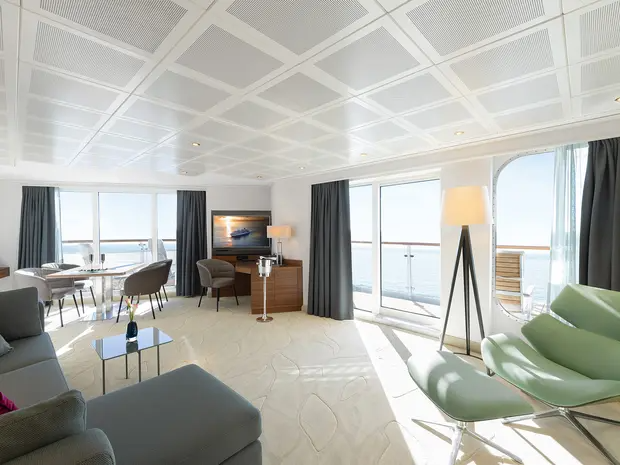 Penthouse Grand Suite
