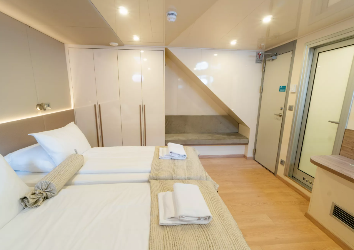 Category B (Lower Deck)