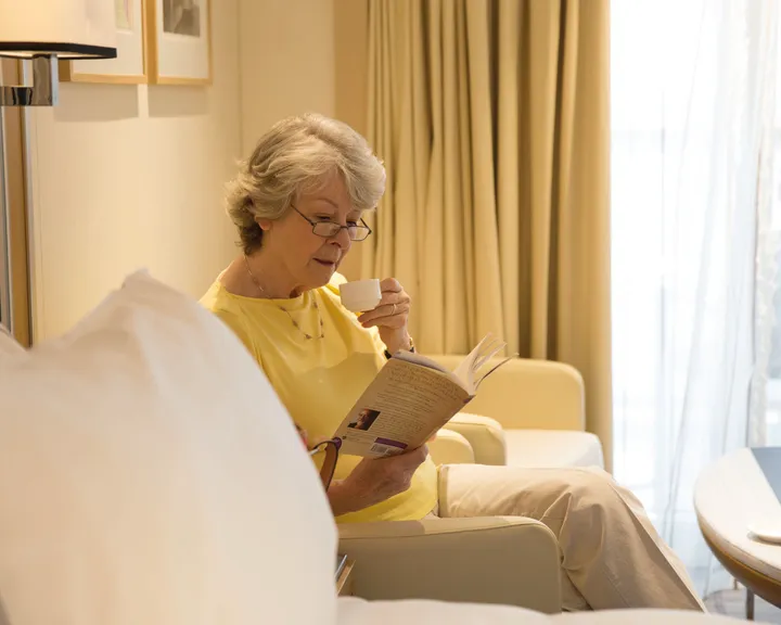 Deluxe Veranda Stateroom