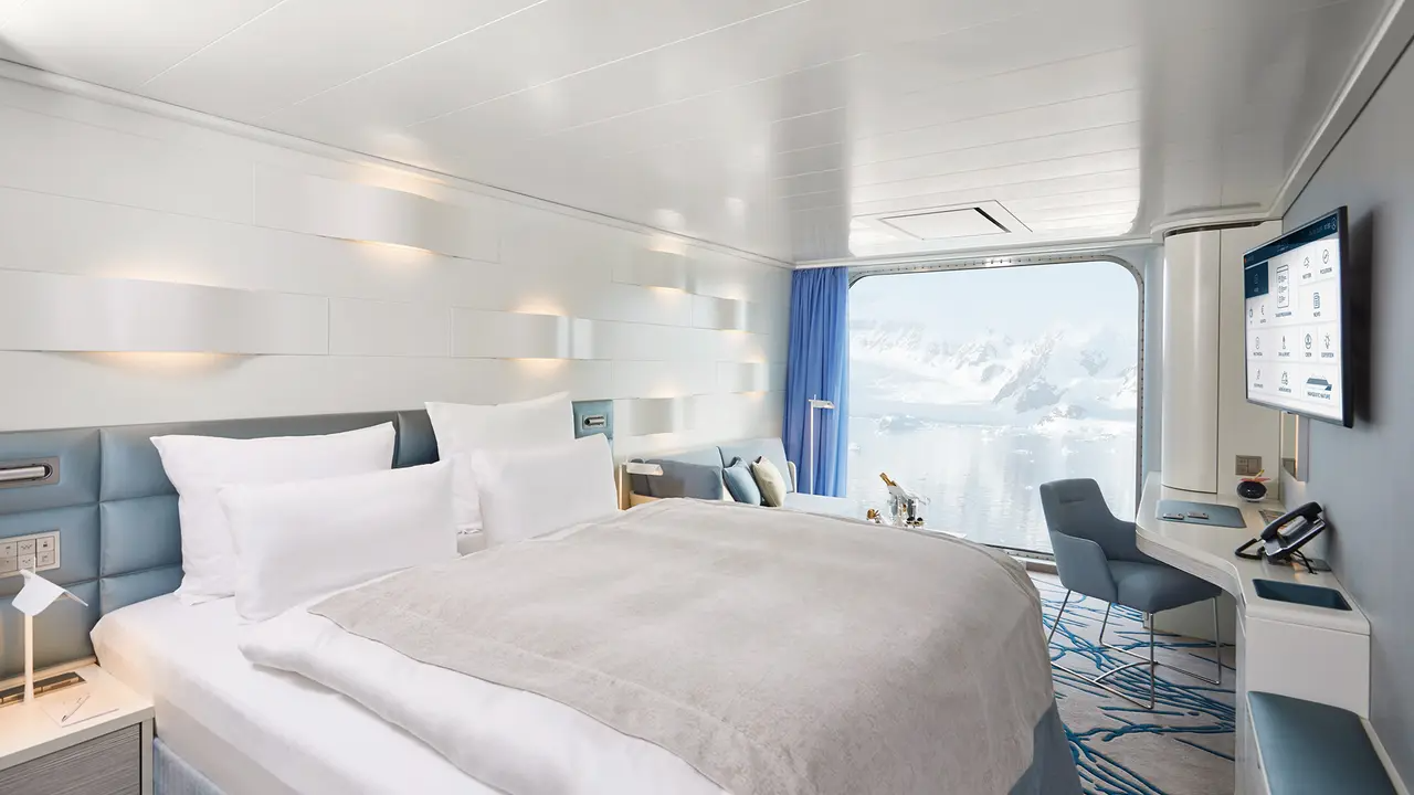 Panoramic Cabin