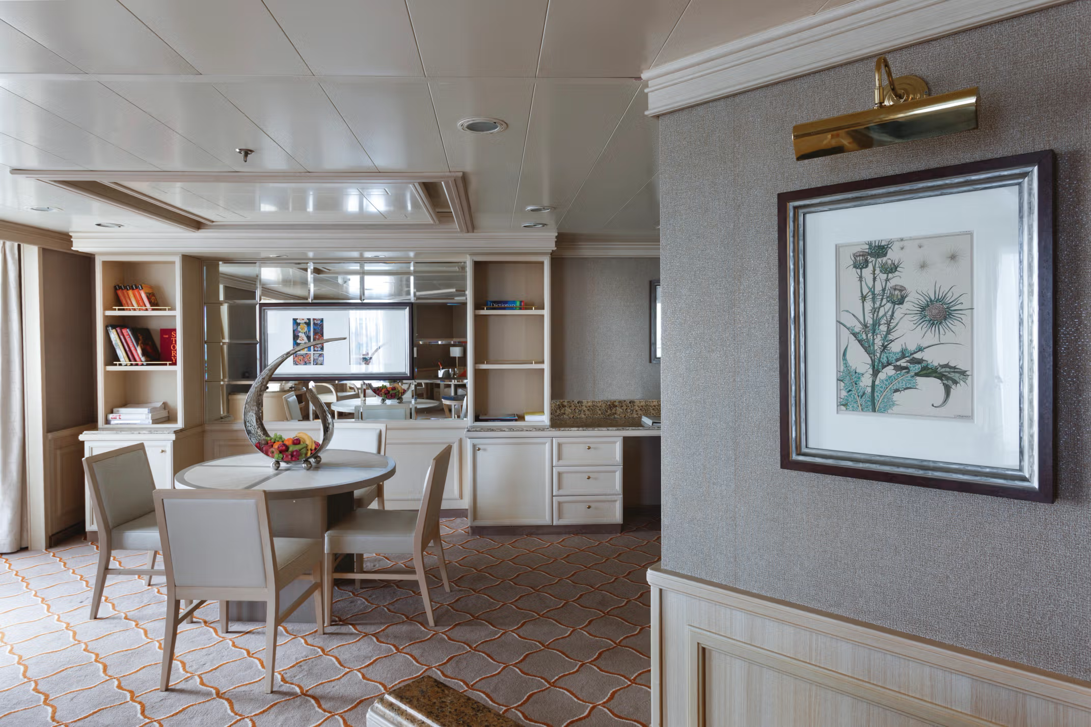 Royal 1 Suite