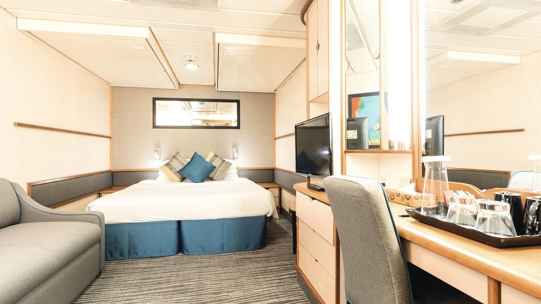 Inside Plus cabin
