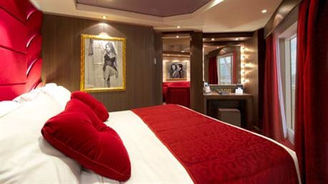MSC YACHT CLUB ROYAL SUITE cabin
