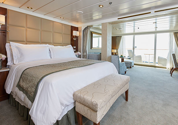 Deluxe Suite cabin
