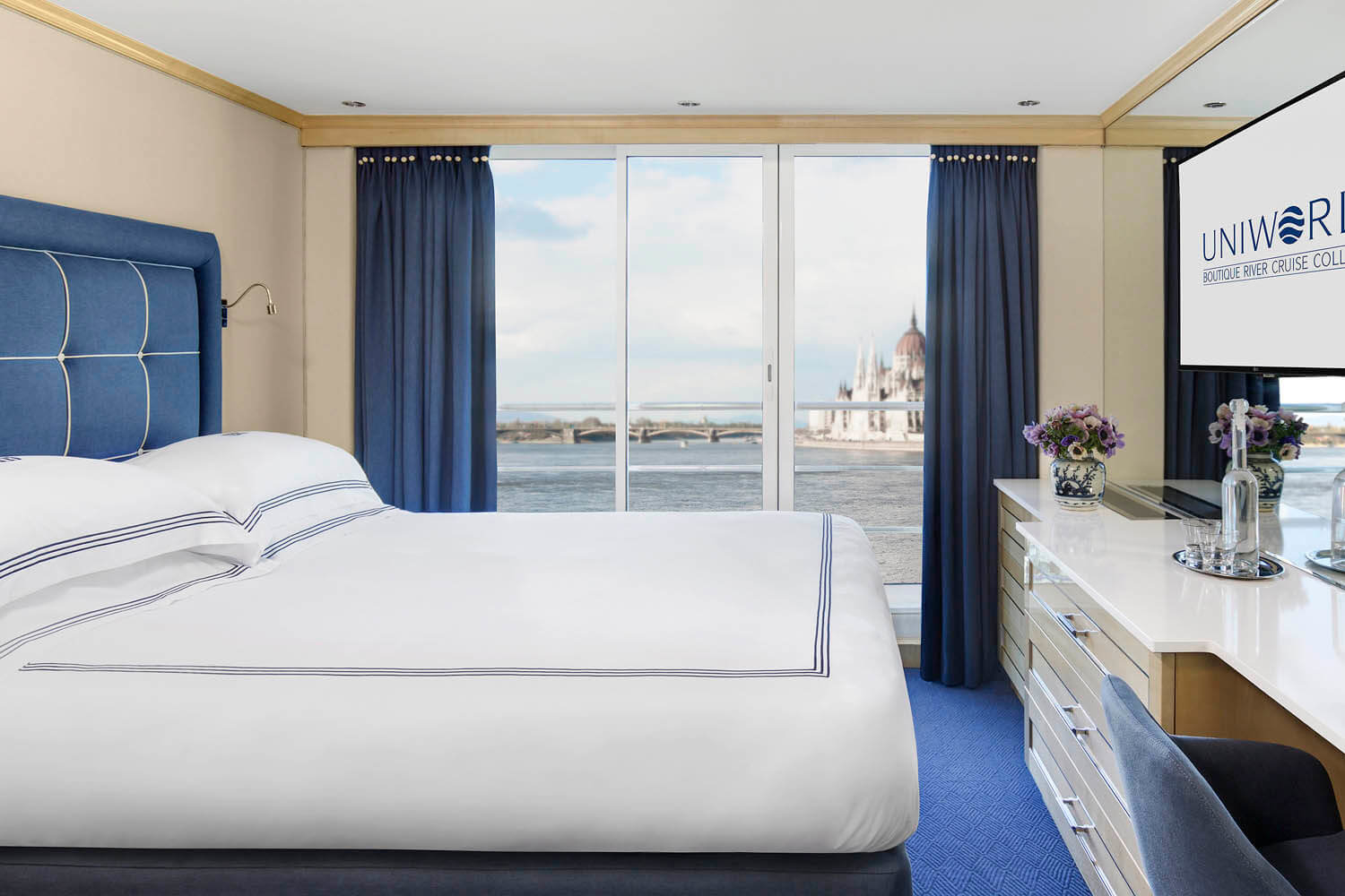 Balcony DFB cabin