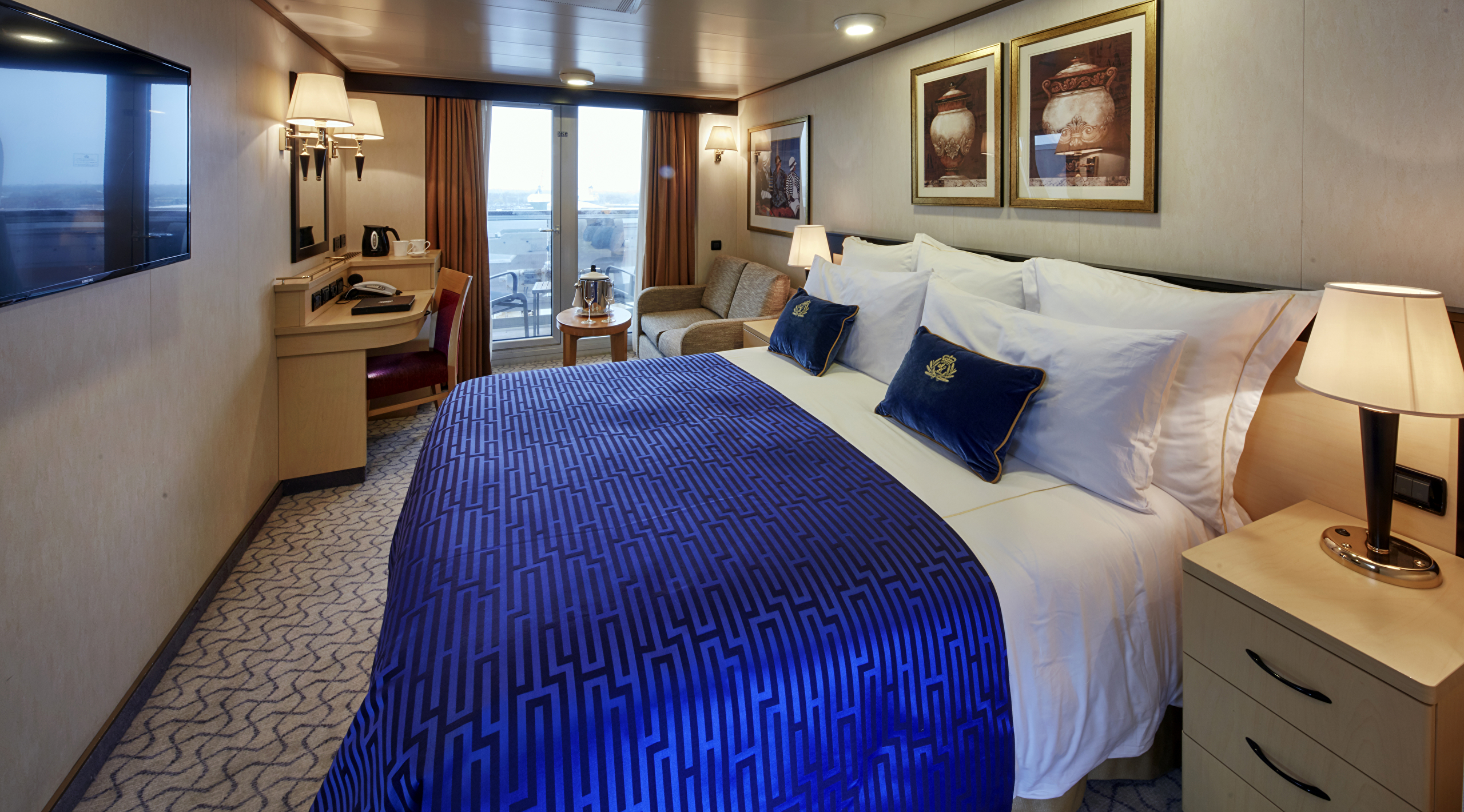 Balcony BA cabin
