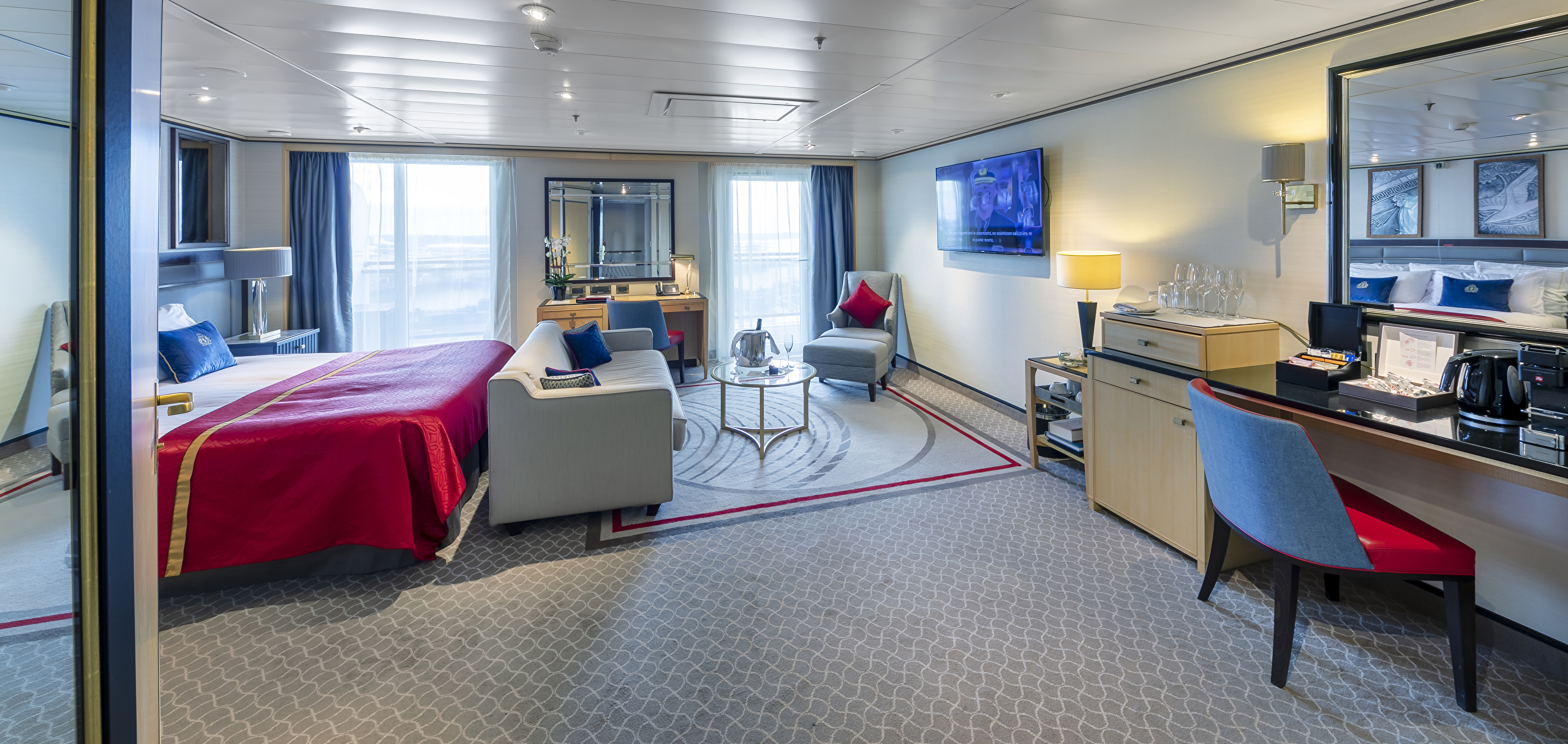 Queen Suite cabin