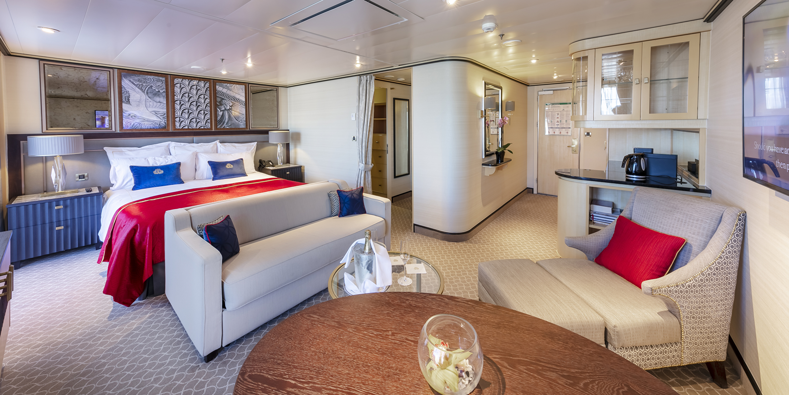 Royal Suite cabin