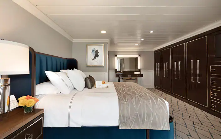 Owners Suite cabin