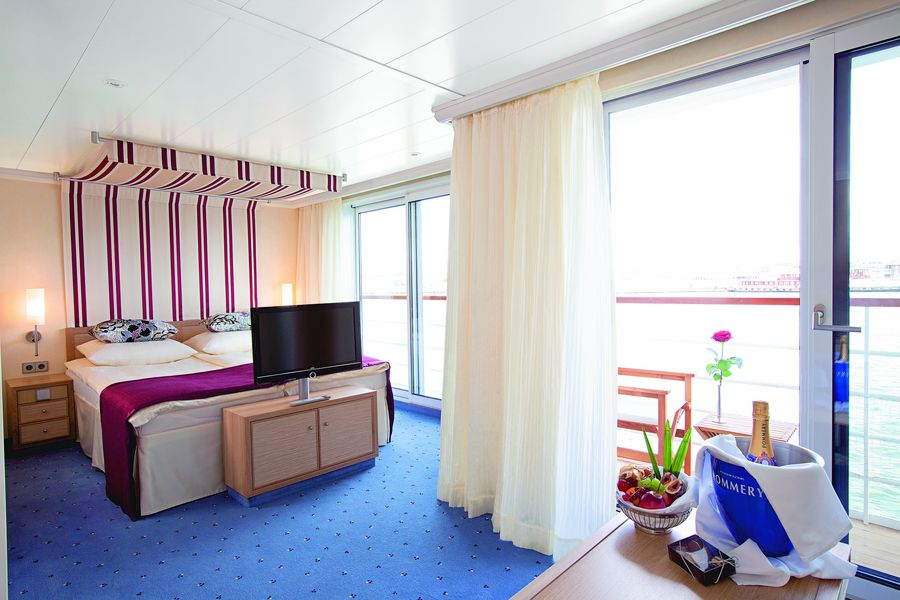 2-Bed Balcony Suite cabin