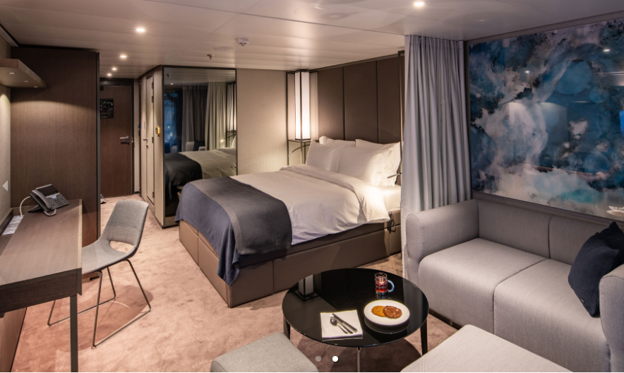 Grand Deluxe Verandah Suite cabin