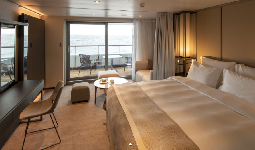 2-Bedroom Penthouse Suite cabin