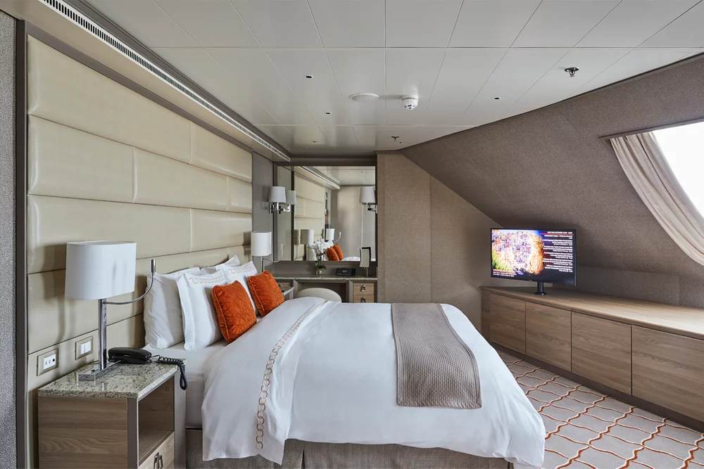 Royal 1 Suite cabin