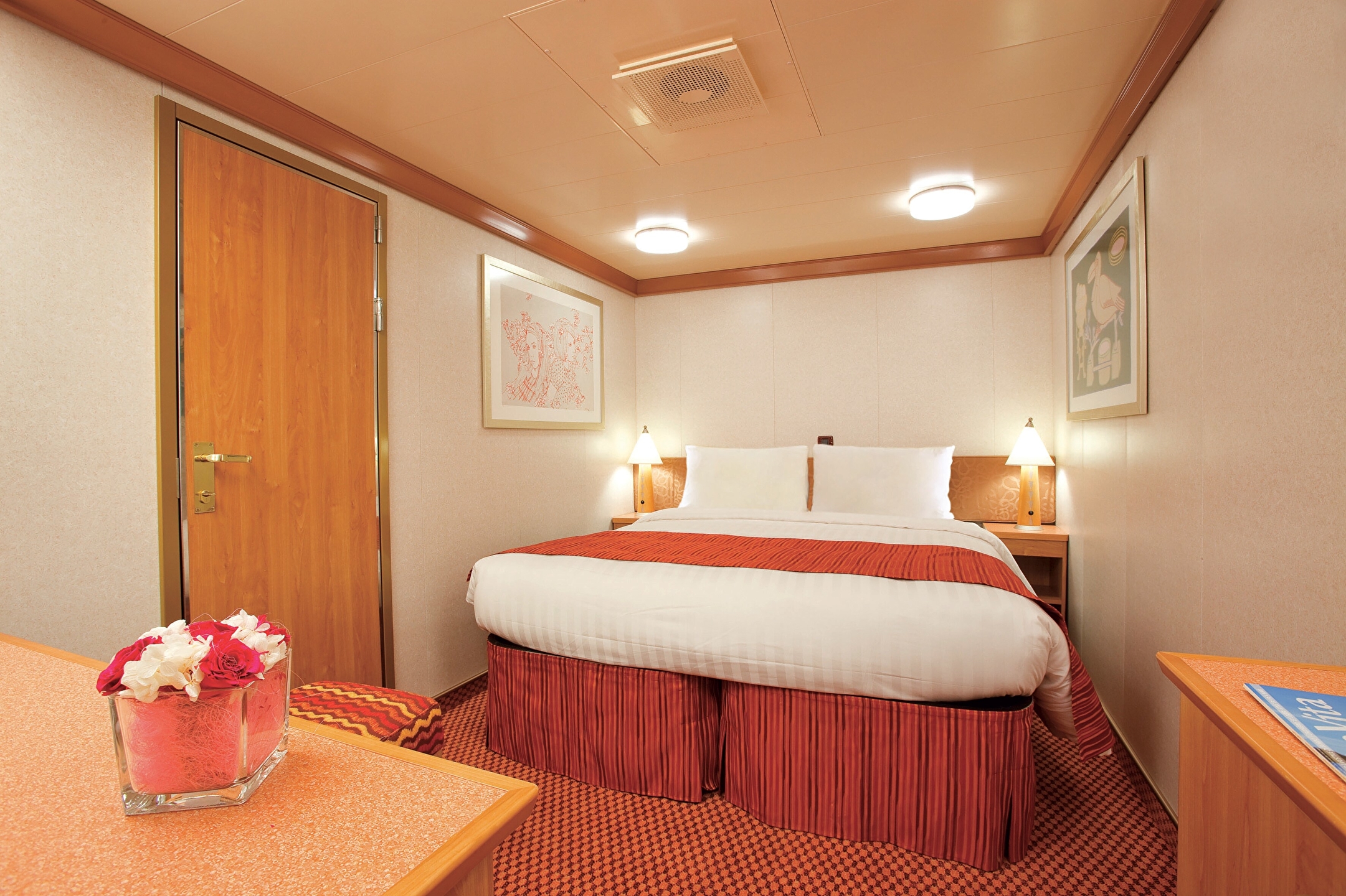 Inside I1 cabin