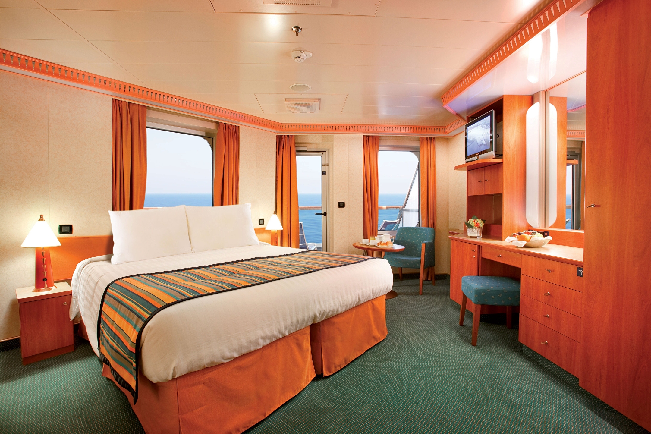 Mini Suite with ocean view balcony cabin
