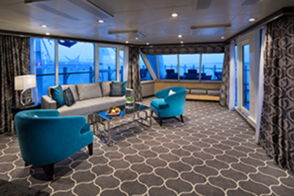 AquaTheater Suite with Large Balcony - 2 Bedrooms cabin