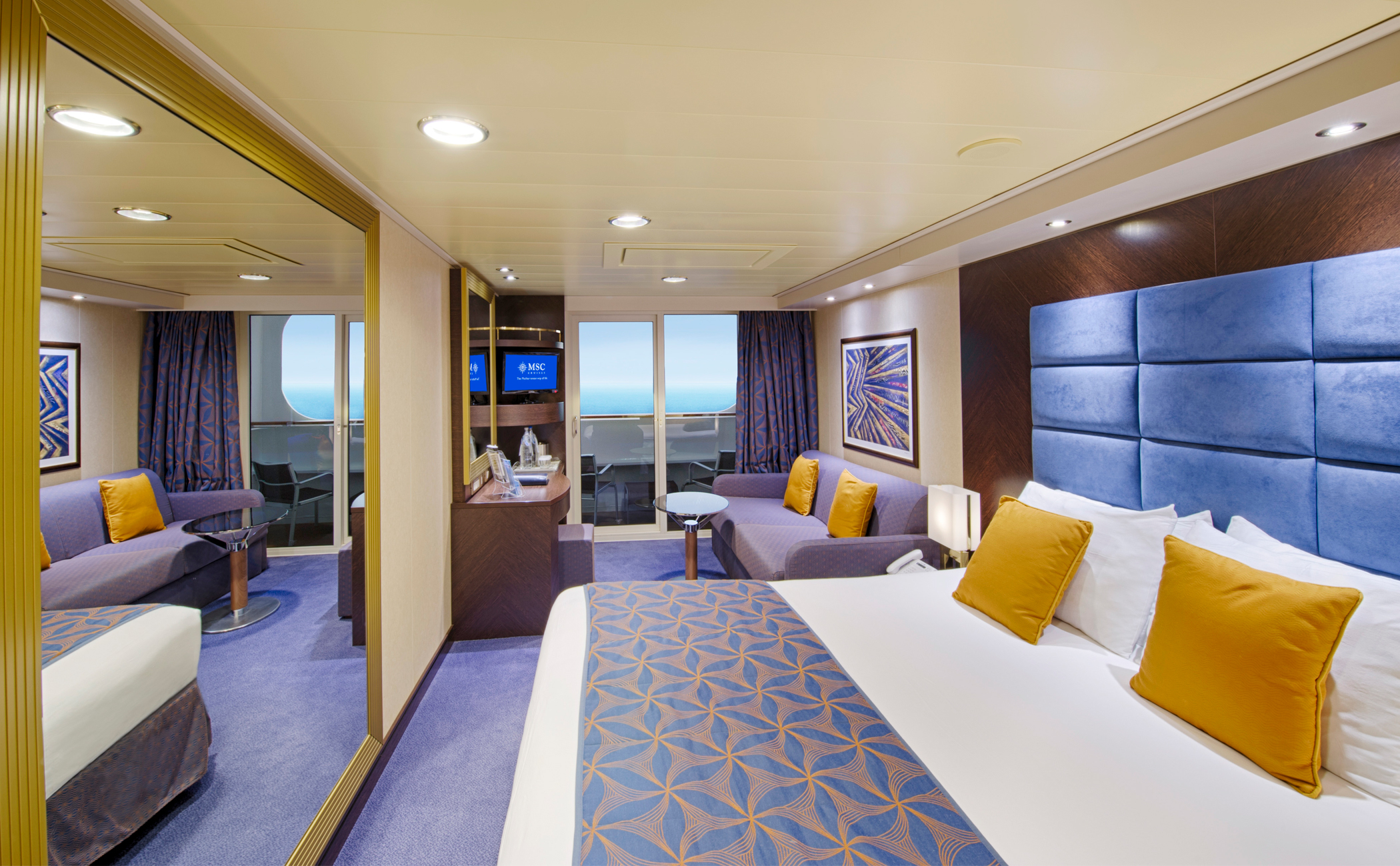 Balcony BM1 cabin