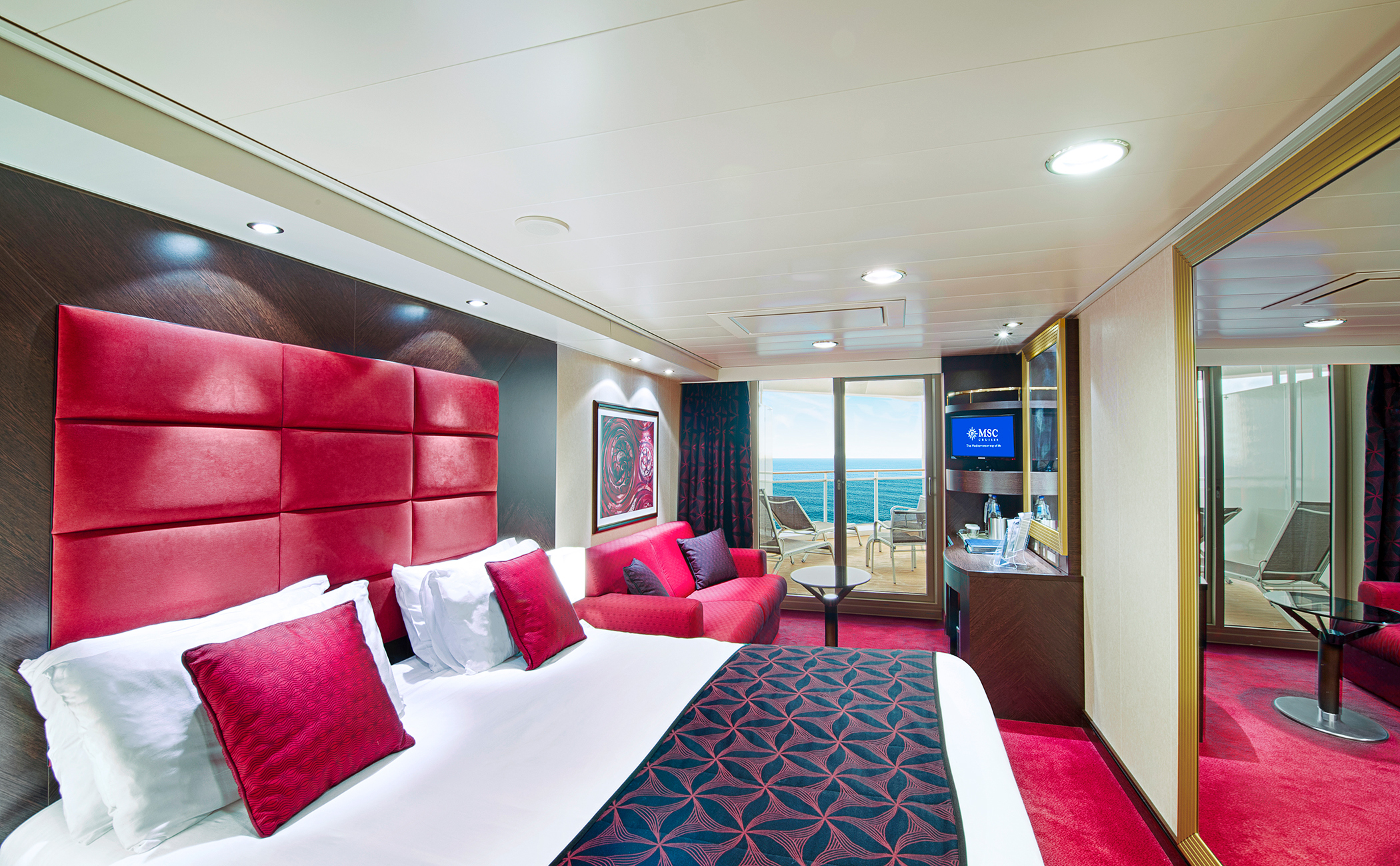 MSC YACHT CLUB DELUXE SUITE cabin