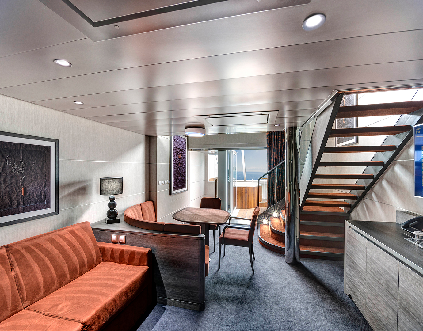 PREMIUM SUITE AUREA WITH TERRACE AND WHIRLPOOL cabin