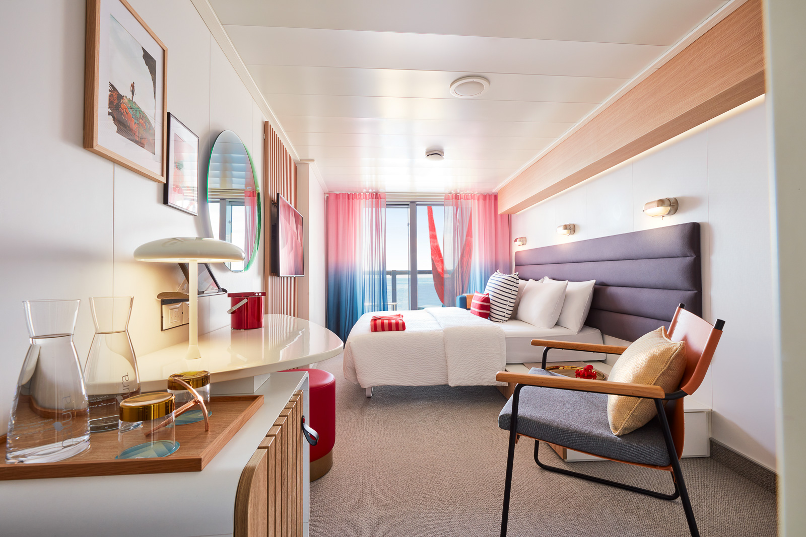 Balcony TR cabin