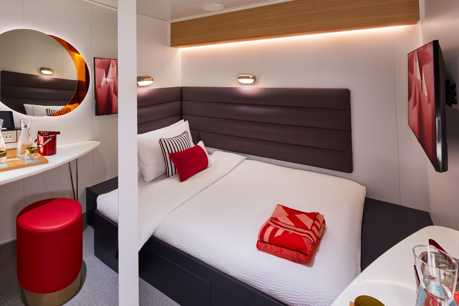Inside I1 cabin