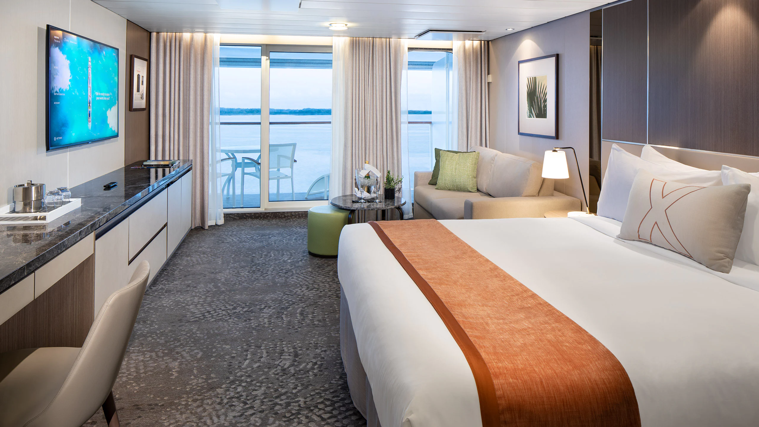 AquaClass Sky Suite cabin